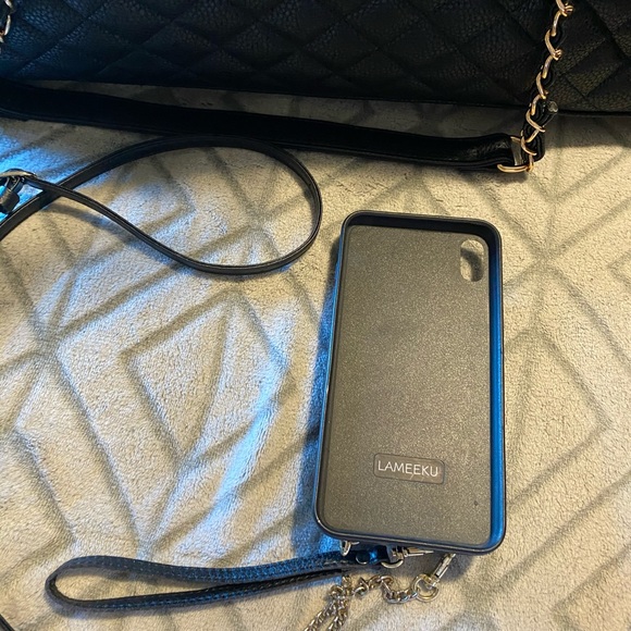 iPhone XS Max cross body case - Picture 3 of 4